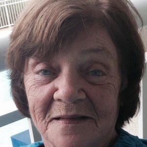 Meet your Posher, Jewel